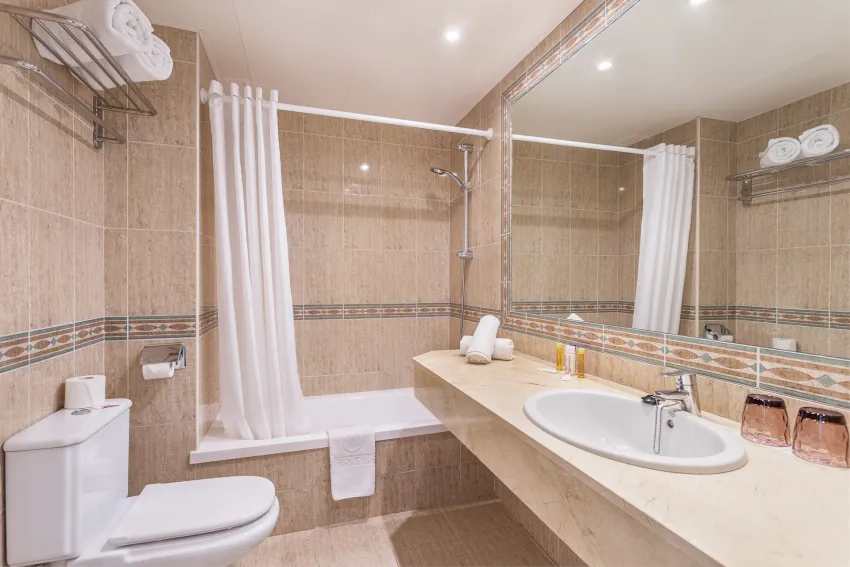 Fergus Cala Blanca Suites 4*-13