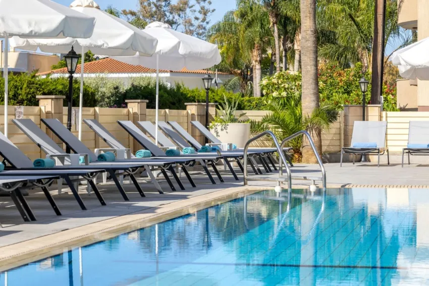 Kapetanios Limassol Hotel 3*-3