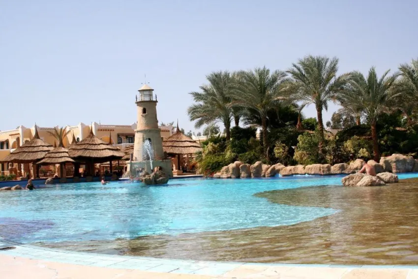 CLUB FARAANA REEF  4*-32