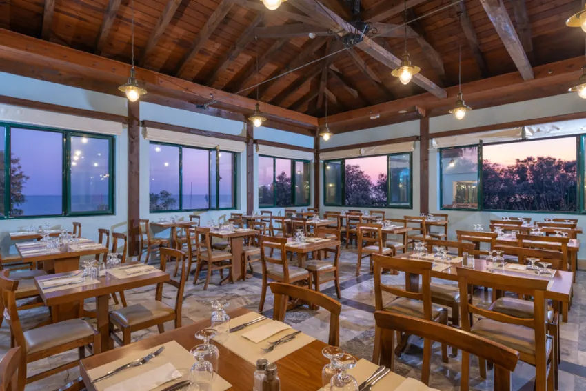 Mare Monte Beach 4*-73