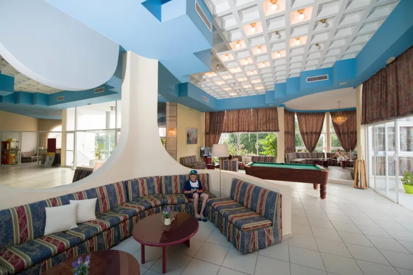 Happy Days Hotel Tholos 3*-2