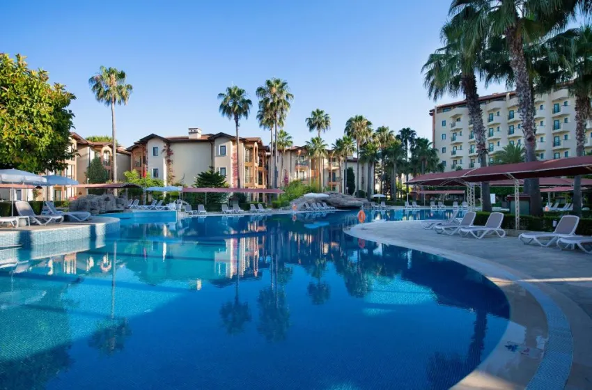 MIRAMARE QUEEN HOTEL  4*-20