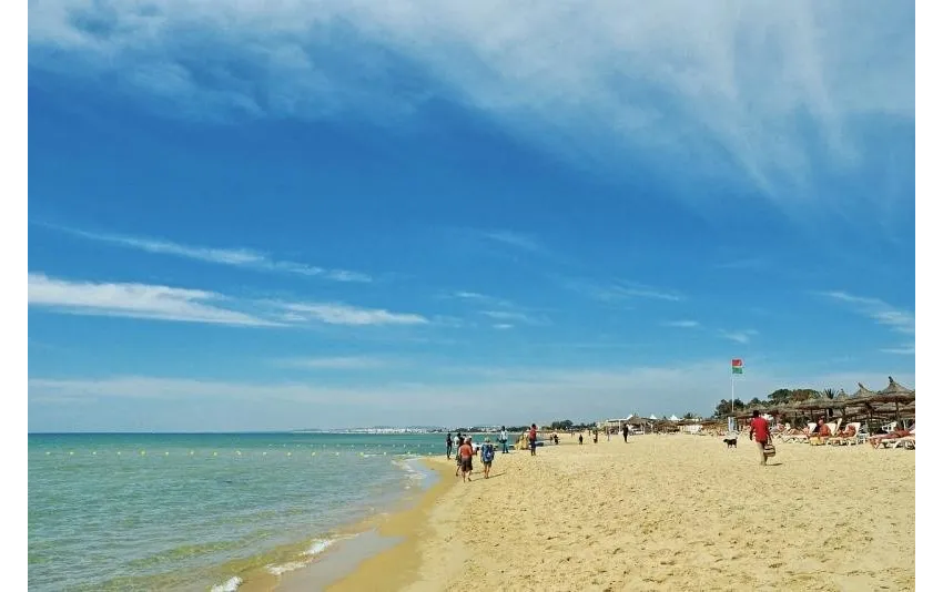 HOUDA YASMINE HAMMAMET  4*-13