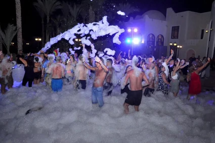 CLUB FARAANA REEF  4*-50