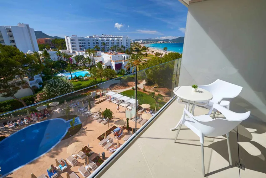 Hipotels Bahia Cala Millor 4*-10