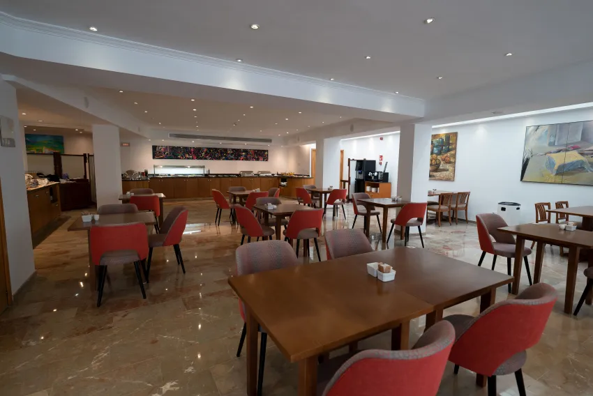 Artmadams Hotel 4*-120