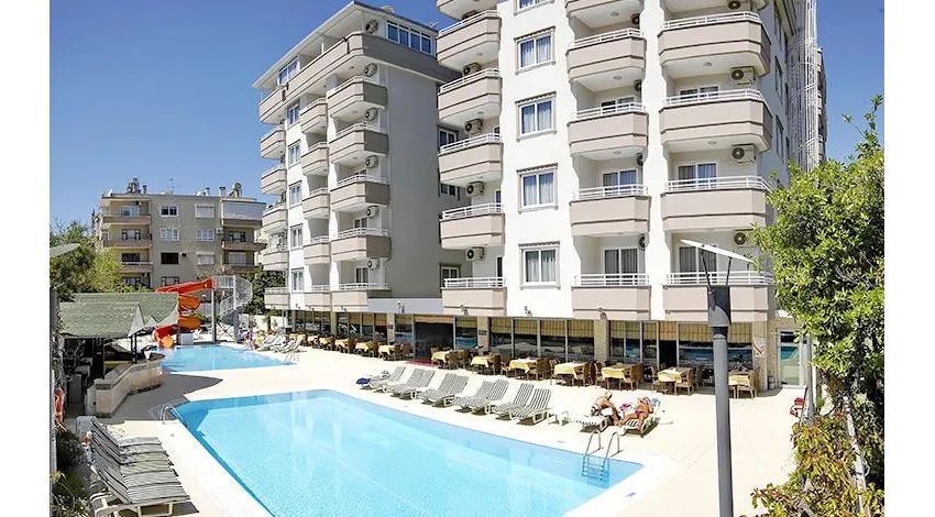 Bonapart Sealine Hotel 3*-1