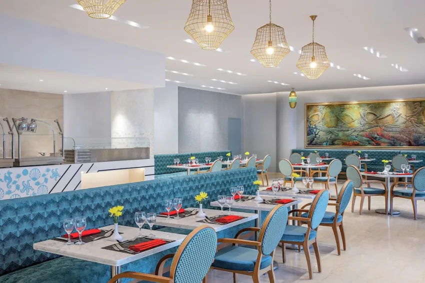 Hilton Hurghada Plaza 5*-96