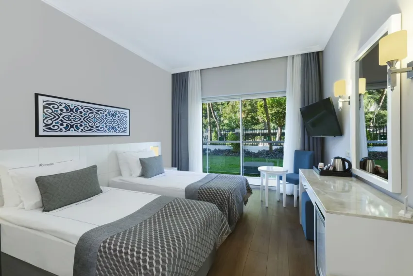 Corendon Playa Kemer (Ex.Grand Park Kemer ) 5*-8