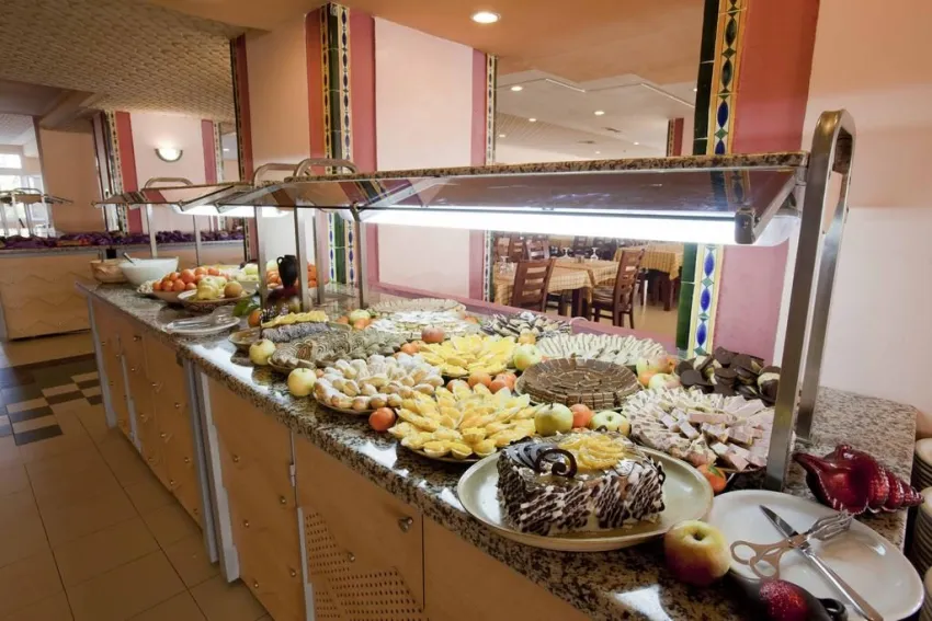 Novostar Dar Khayam 3*-9