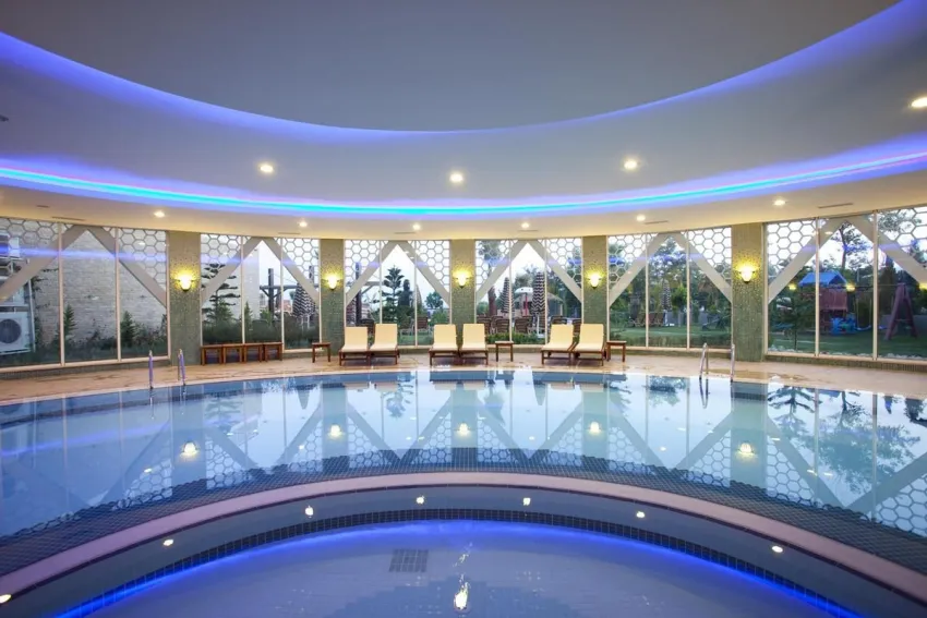 Adalya Bliss  (Adult Only 16+) 5*-4