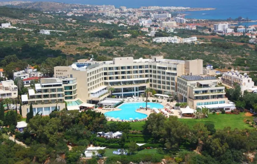 Grecian Park 5*-3