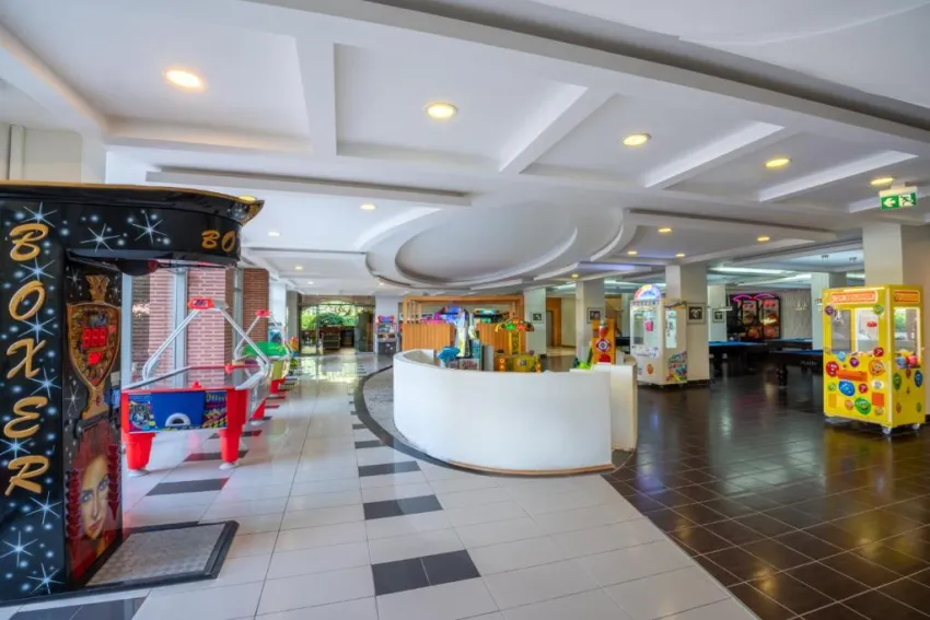 Selectum Family Resort Side 5*-64