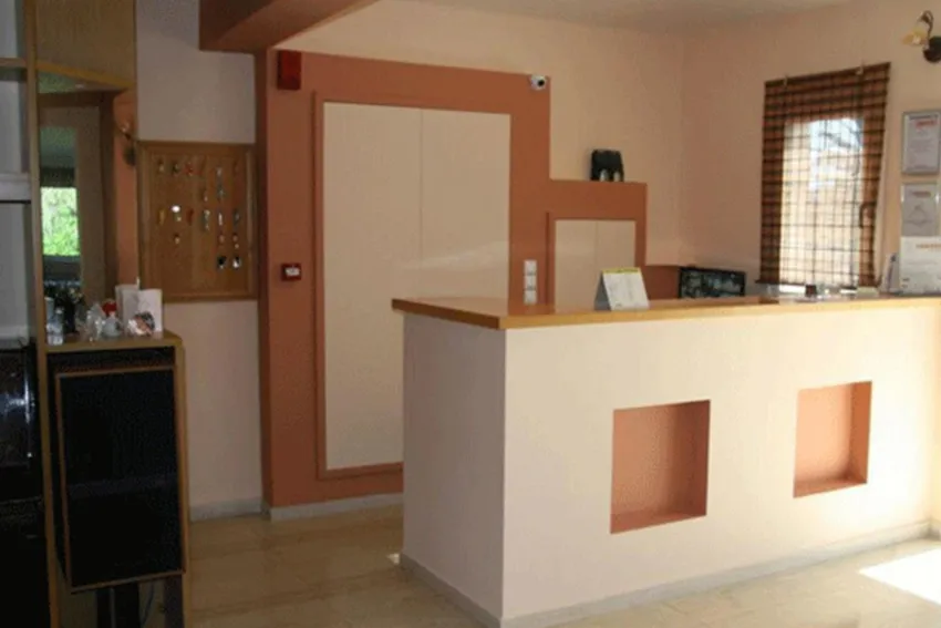 Daniel Hotel 2*-8