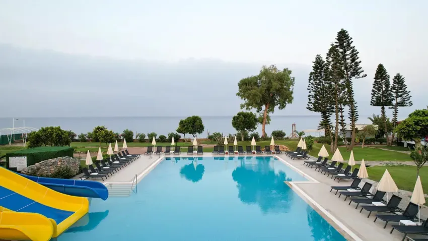 Senza Sunset Beach Hotel 5*-10