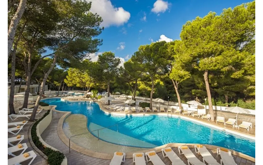 Iberostar Waves Club Cala Barca 4*-23