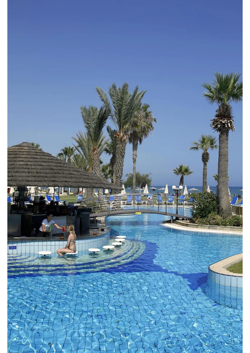 Golden Bay Beach 5*-7