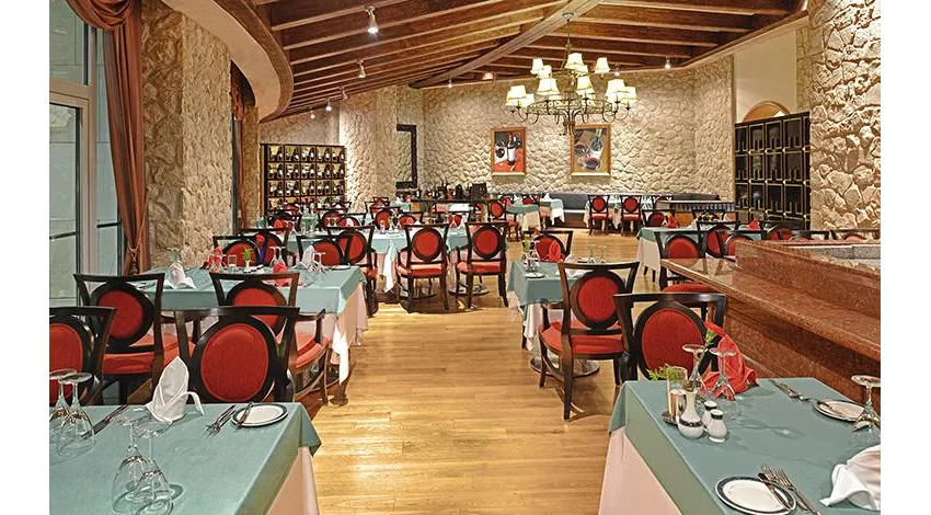 CALISTA LUXURY SPECIAL ROOMS  5*-13