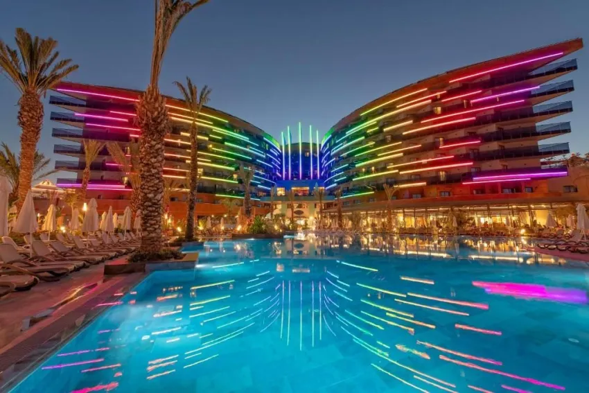 CALYPTUS KIRMAN PREMIUM (EX. KIRMAN CALYPTUS RESORT)  5*-4