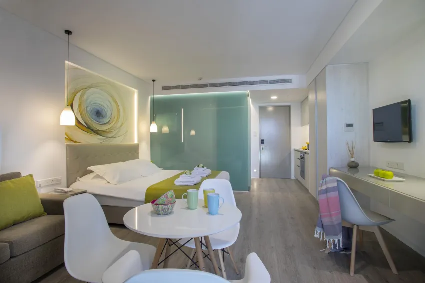 Anemi Hotel & Suites 4*-10