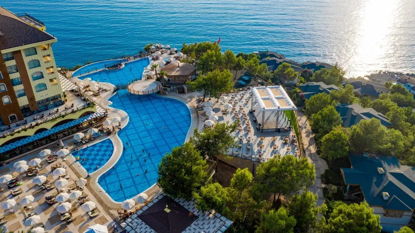 Utopia World Hotel 5*-13