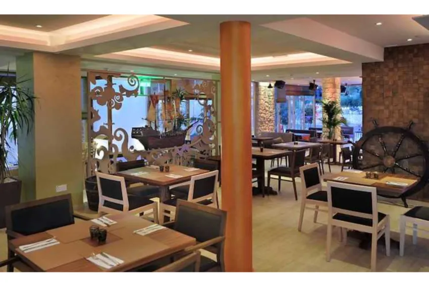 Nelia Gardens 3*-28