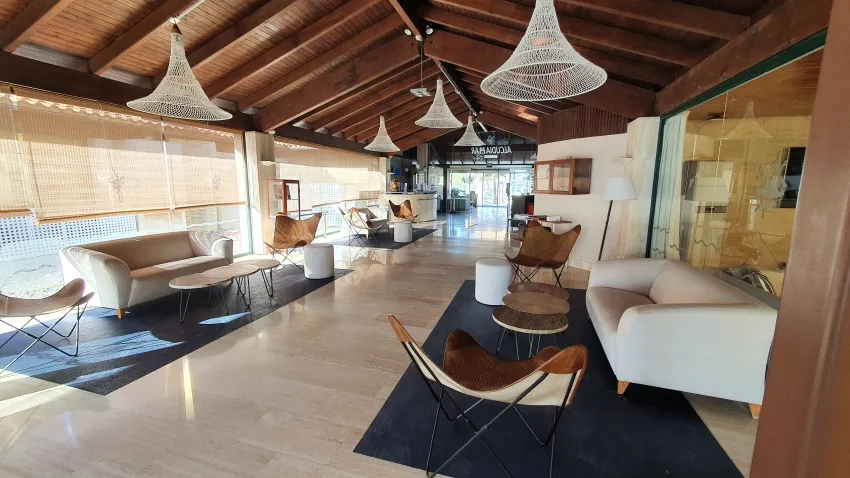 Botel Alcudiamar 4*-9