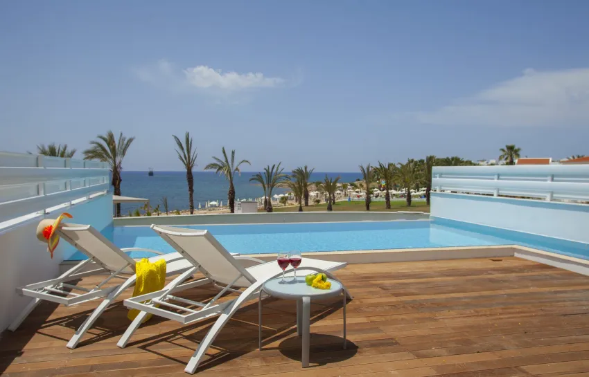 King Evelthon Beach Hotel and Resort 5*-15