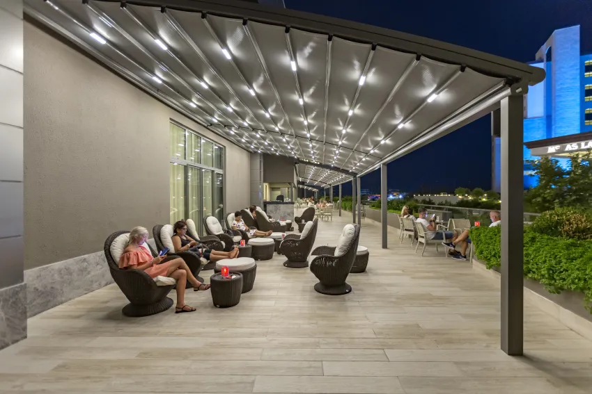 Royal Seginus 5*-136