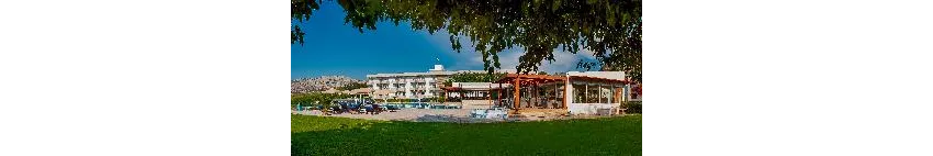 Zoes Hotel 3*-83