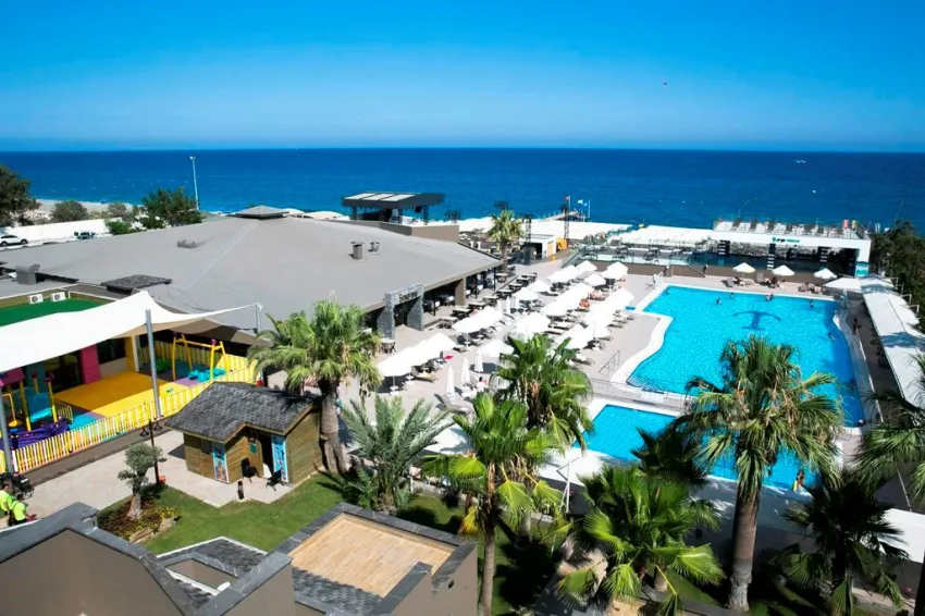 SAILORS BEACH CLUB  5*-6