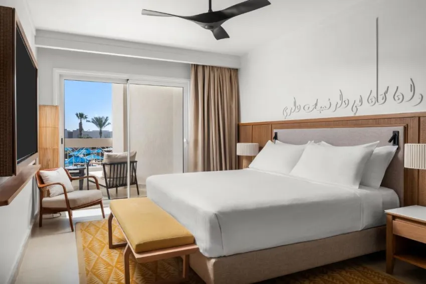 DOUBLETREE BY HILTON SHARM BAY RESORT BEACH SIDE  4*-136