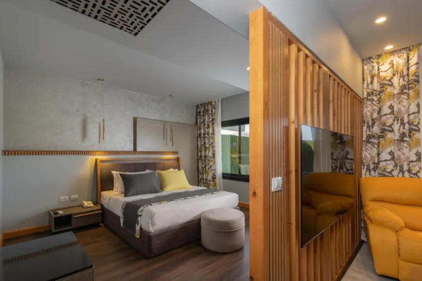 LONG BEACH RESORT  4*-56