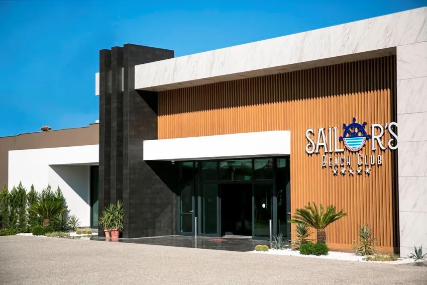 SAILORS BEACH CLUB  5*-8