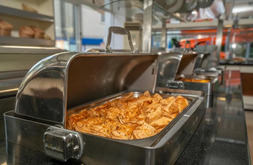 CARMEN SUITE HOTEL  3*-10