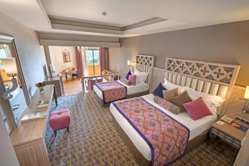 Royal Alhambra Palace 5*-39