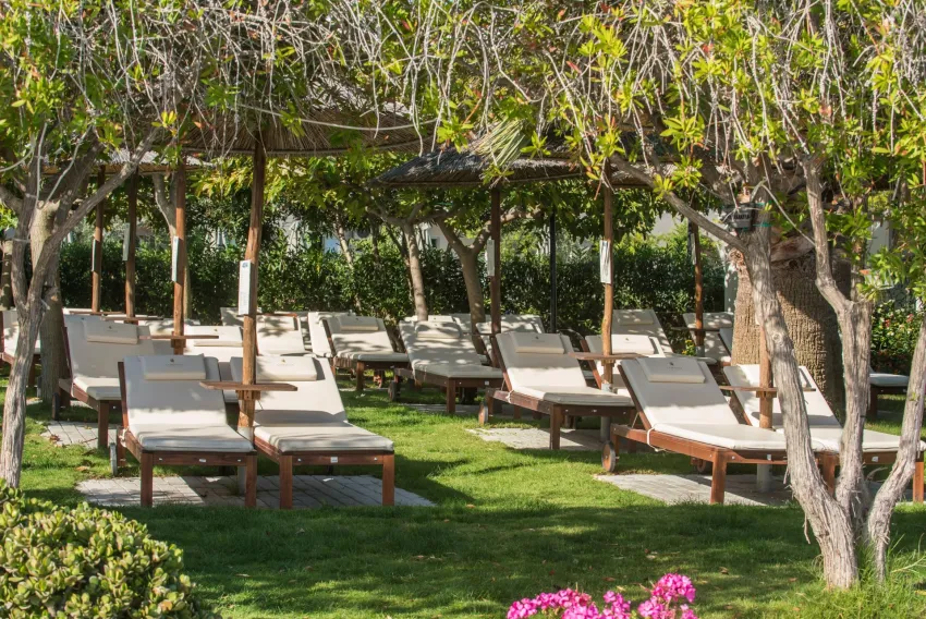 Corissia Beach 4*-15