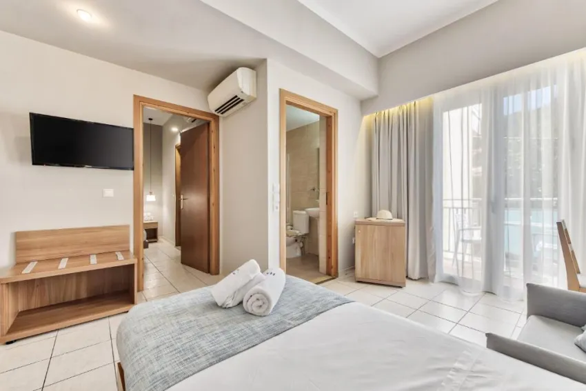 Contessa Hotel 3*-45