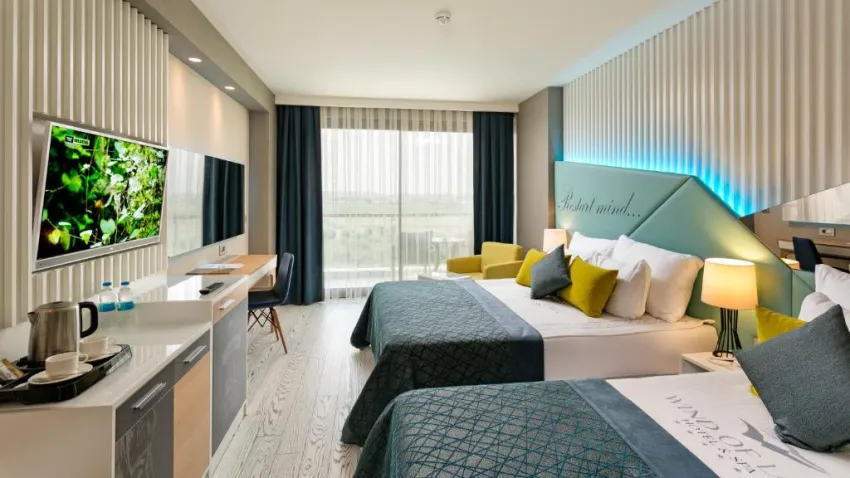 WIND OF LARA HOTEL & SPA  5*-10