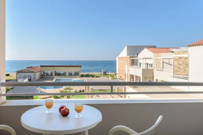 Kostakis Beach Apartments 3*-13