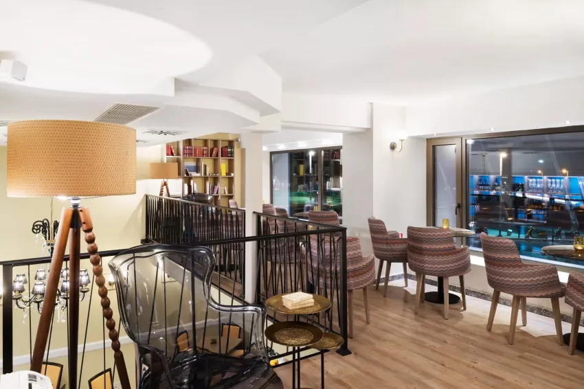 Legacy Gastro Suites 5*-1