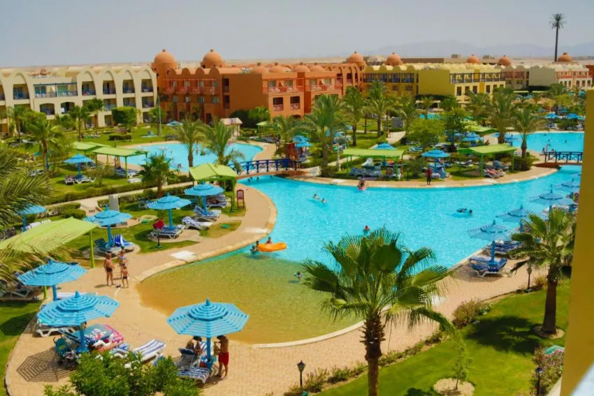TITANIC BEACH SPA & AQUAPARK  5*-11