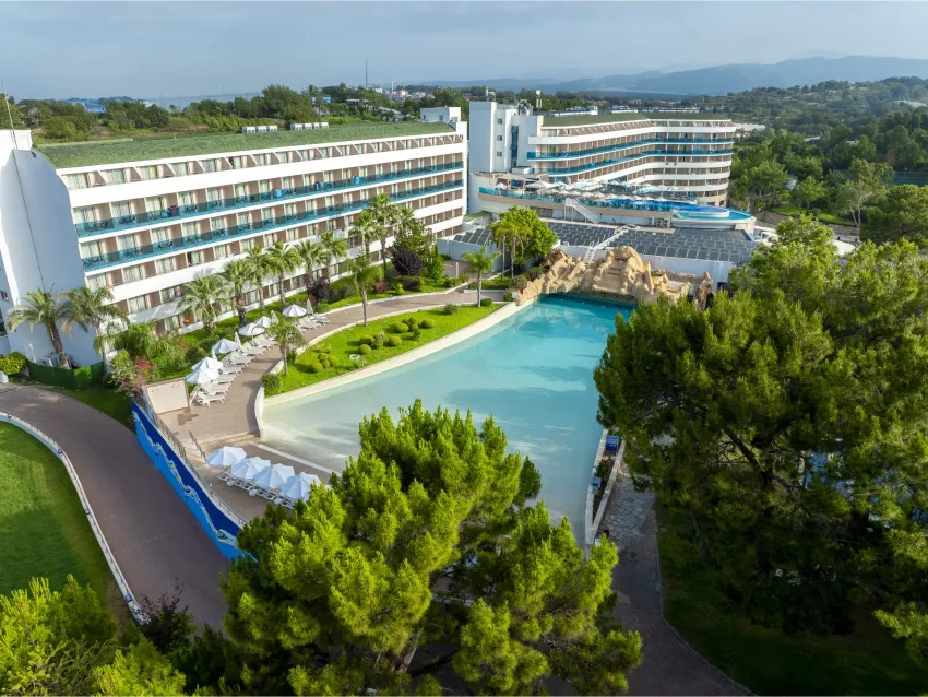 A Good Life Utopia Family Resort 4*-3