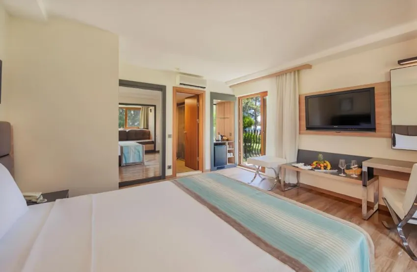 KIMEROS PARK HOLIDAY VILLAGE  5*-33