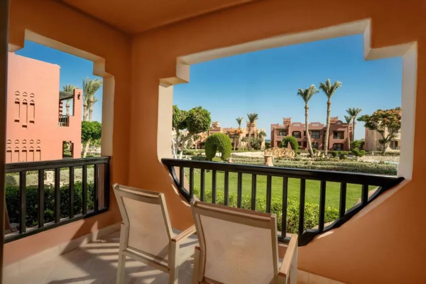CHARMILLION SEA LIFE RESORT  4*-50
