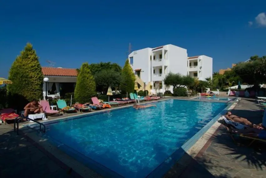 Nikolas Villas Chersonissos 2*-20