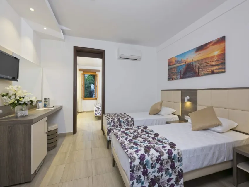 Club Kastalia HV1 5*-20