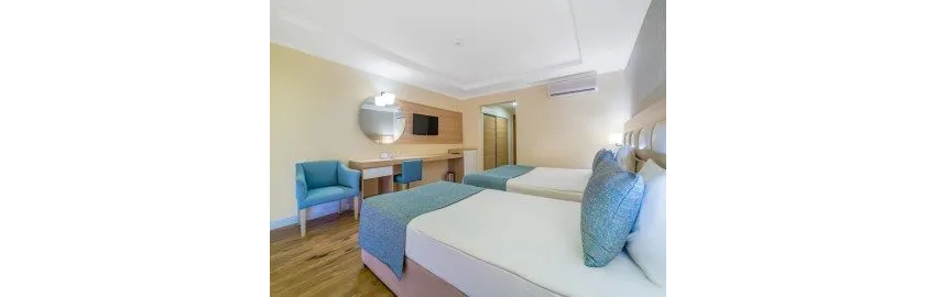 Justiniano Park Conti 4*-22