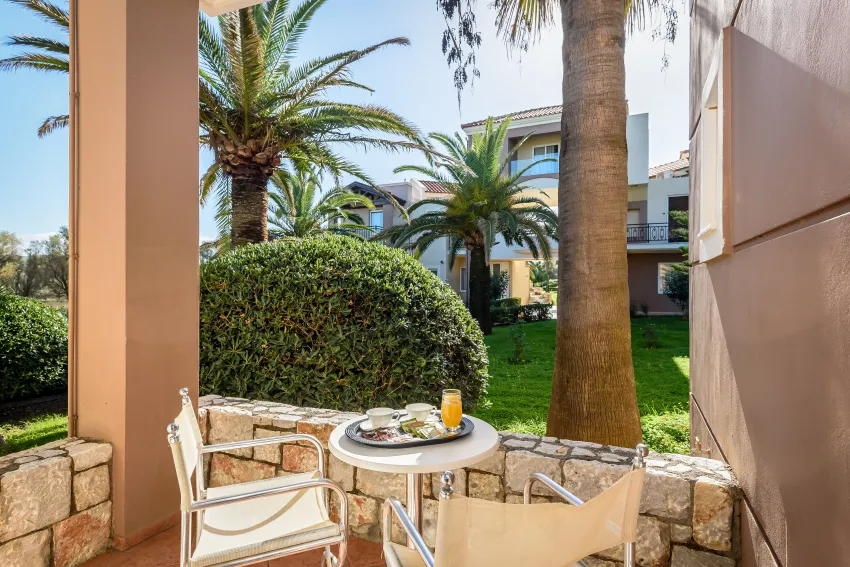 Lito Beach Hotel 3*-85