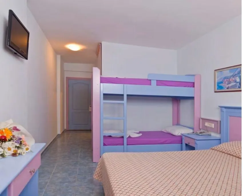 EVA BEACH HOTEL  3*-3